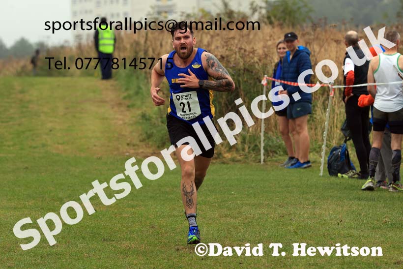 Senior Men and Veterans Relay, 2024 Sunderland XC Relays.  Photo: David T. Hewitson/Sports for All Pics